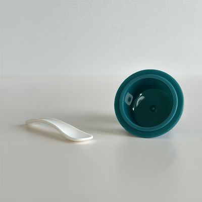 10 مل أكواب بلاستيكية PP بشعار مخصص لكريمات التجميل بغطاء من رقائق الألومنيوم