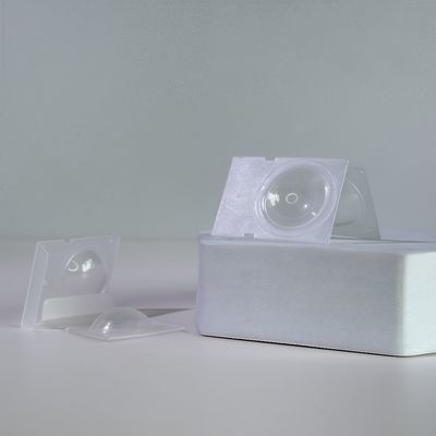 كؤوس بلاستيكية من البلاستيك 0.2غ سعة مع غطاء من ورق الألومنيوم